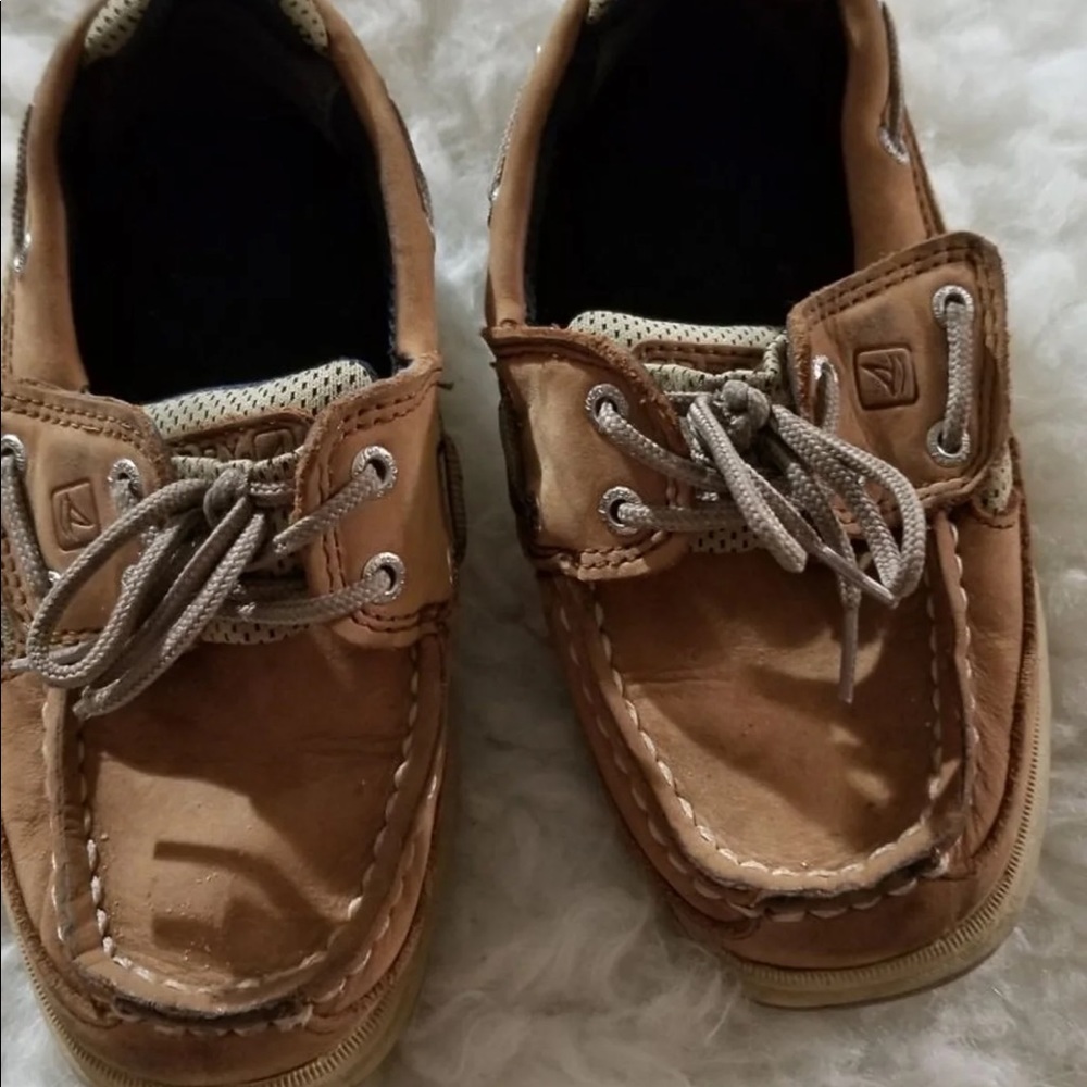 Sperry’s - Picture 3 of 4